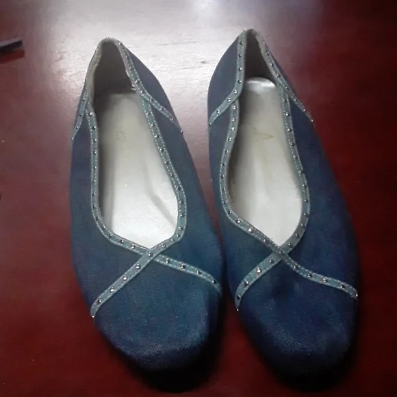 Studded Denim Shoes - Picture 6 of 6